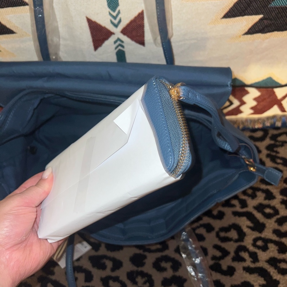 Alyssa Women's Laptop Tote Bag in Slate Blue - Picture 4 of 6